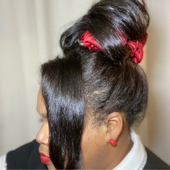 Jumbo Scarlet Satin Scrunchies Handcrafted - Picture 6 of 8